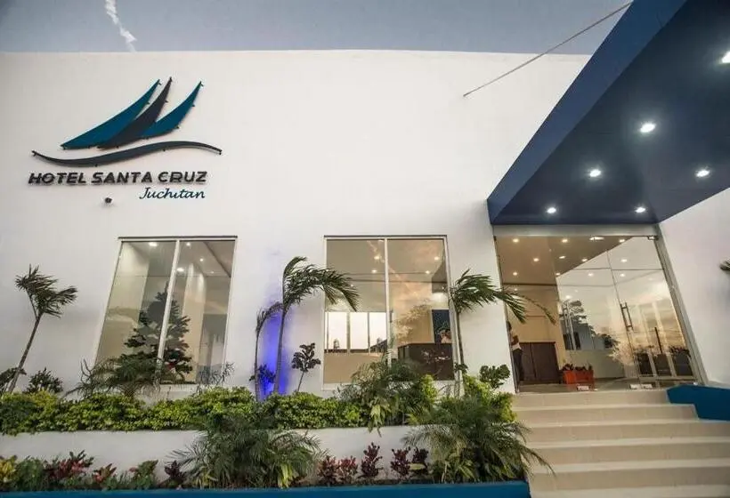 ホテル Santa Cruz Juchitan