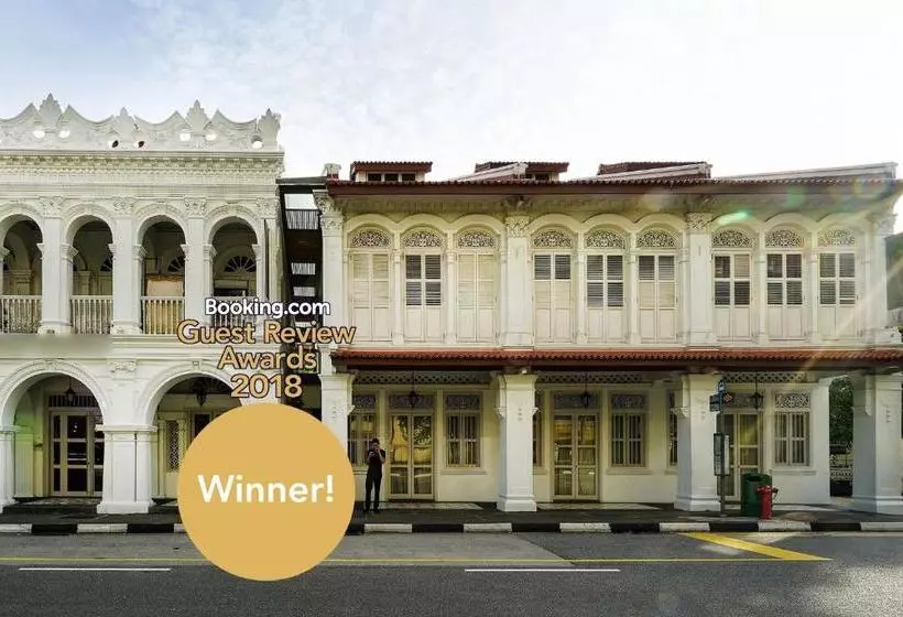 هتل Zen Premium Kampong Glam
