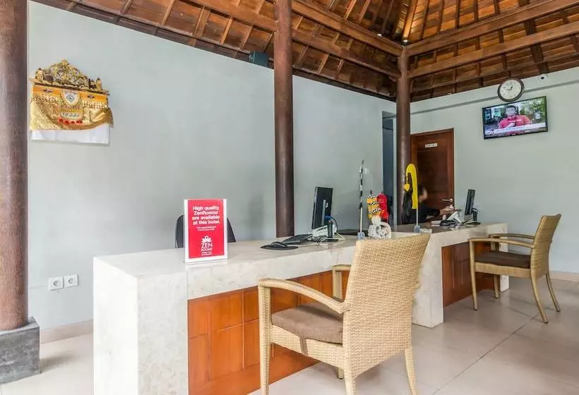 ホテル Zen Rooms Sriwedari Ubud 2