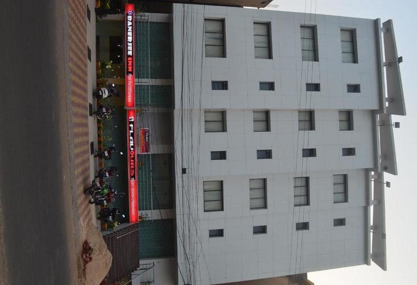 בית מלון כפרי City International