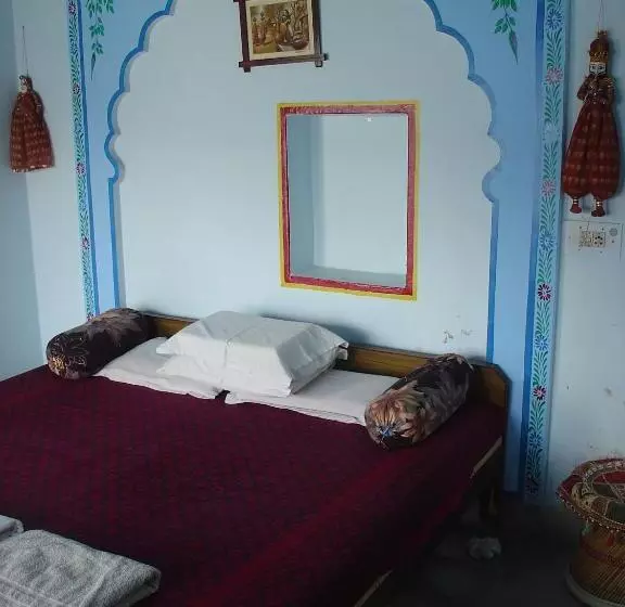 ホテル Bharatpur Palace