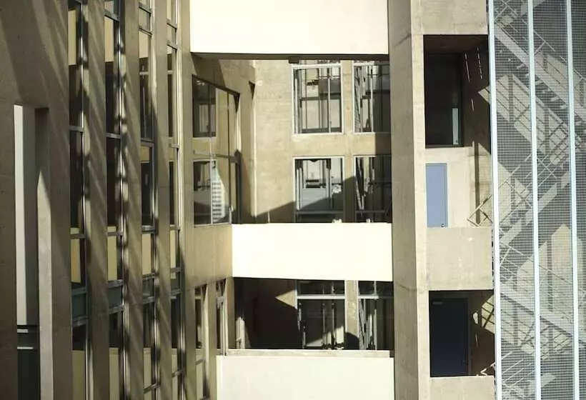 هتل Bossa Nova Beirut