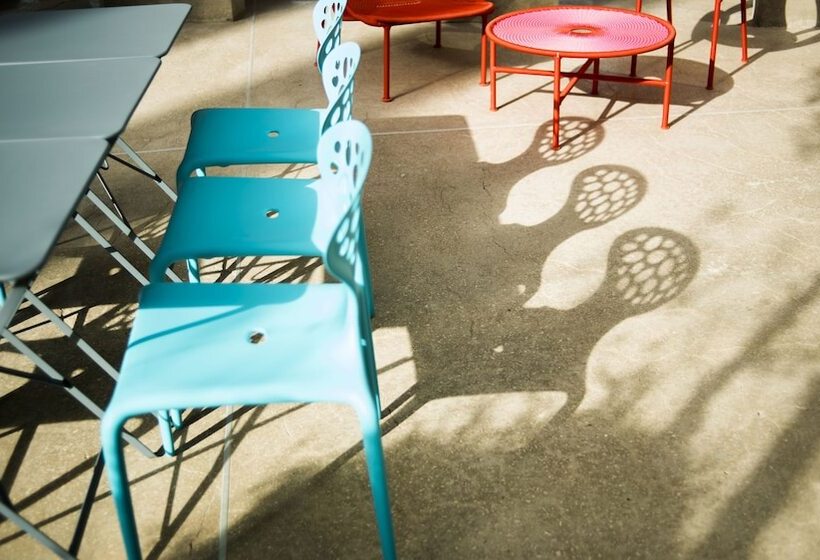 هتل Bossa Nova Beirut