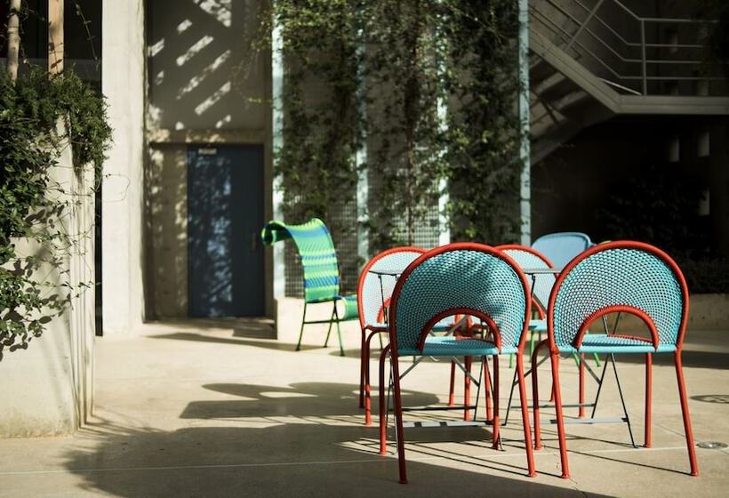 هتل Bossa Nova Beirut