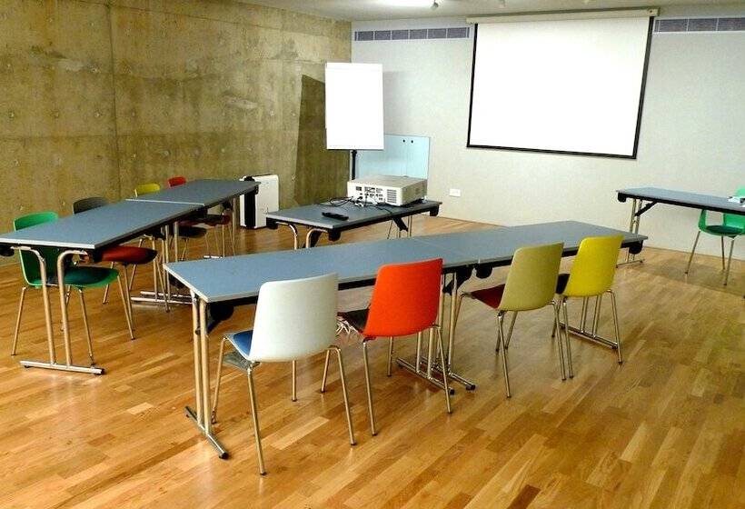 هتل Bossa Nova Beirut