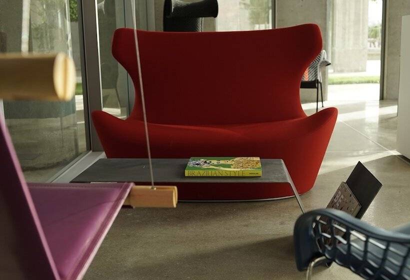 هتل Bossa Nova Beirut