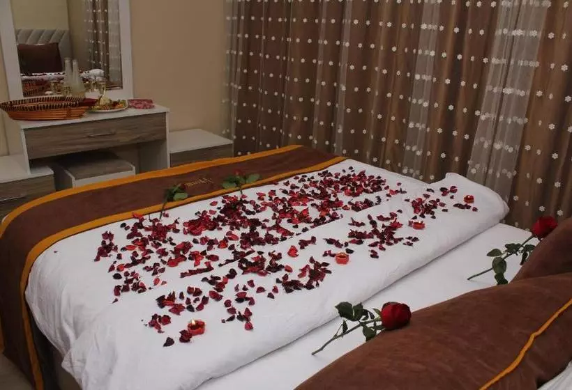 هتل Caspian Suite