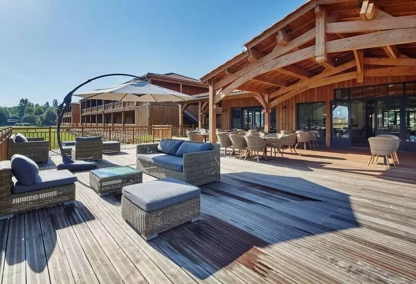 ホテル Kyriad Perigueux Boulazac