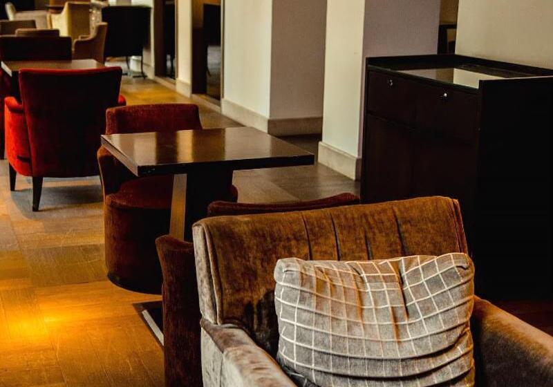 هتل Royal Garden  Baku