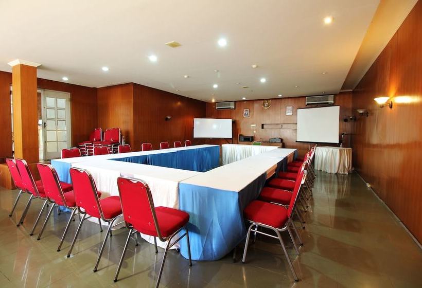 ホテル Airy Braga Lembong 21 Bandung