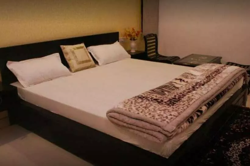 ホテル Royal Rawat Palace