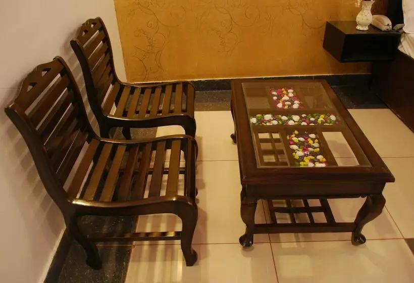 ホテル Royal Rawat Palace