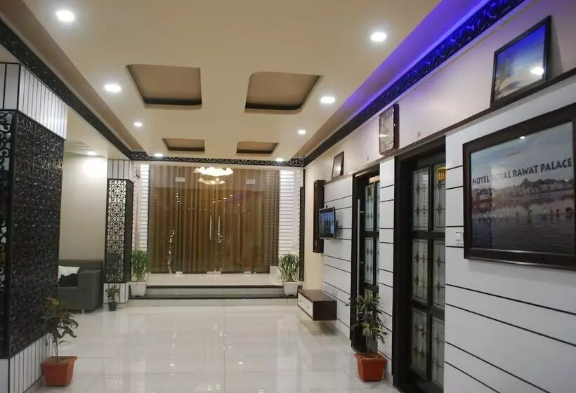 ホテル Royal Rawat Palace