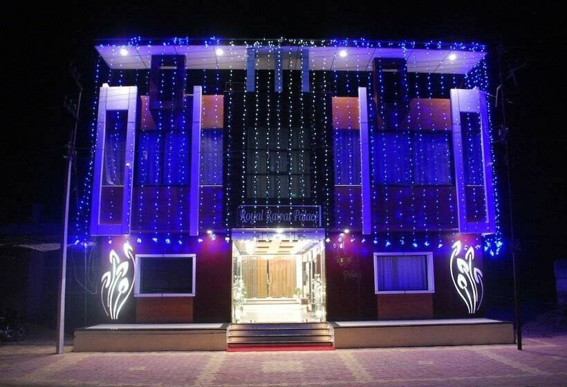 فندق Royal Rawat Palace