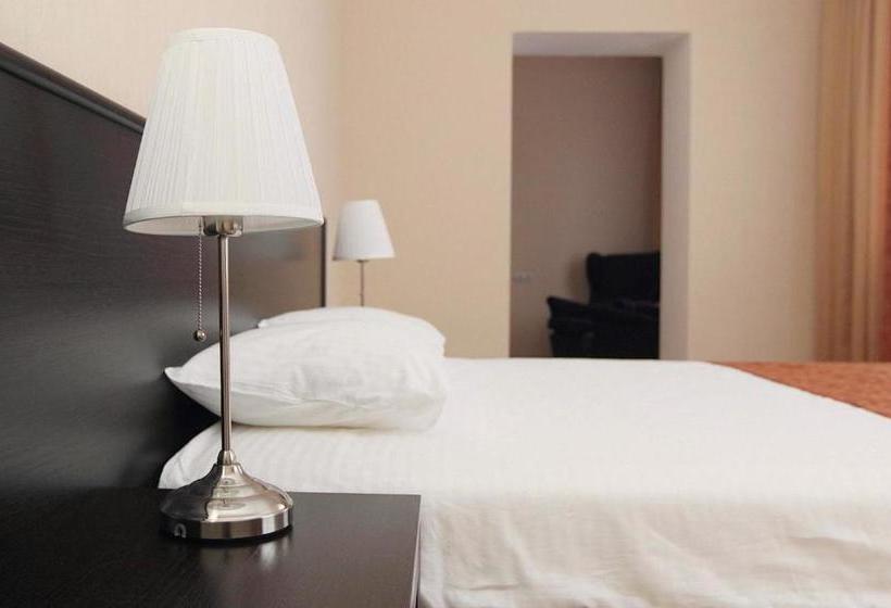 酒店 Voyage S Mezonin