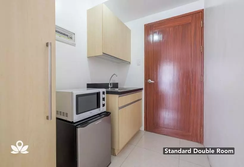 ホテル Zen Rooms Basic Dian St. Makati