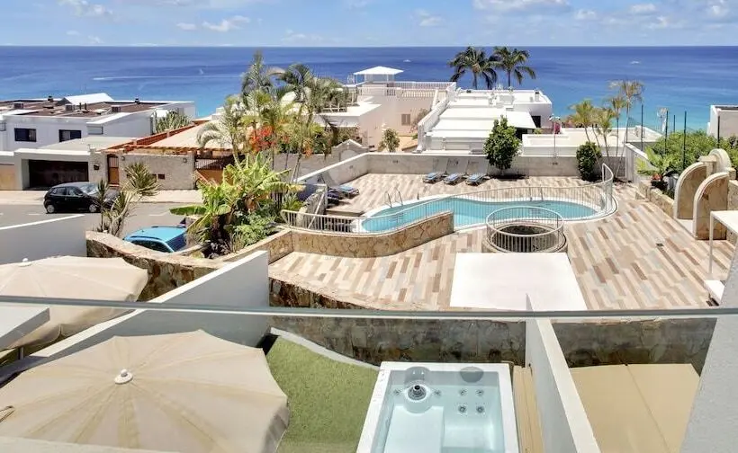 リゾートホテル Apartamentos Garden & Sea Boutique Lodging By Livvo