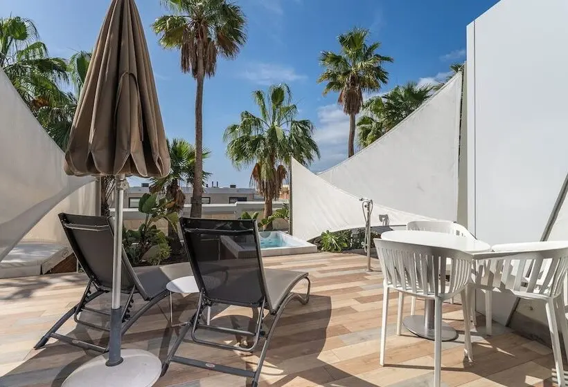 リゾートホテル Apartamentos Garden & Sea Boutique Lodging By Livvo