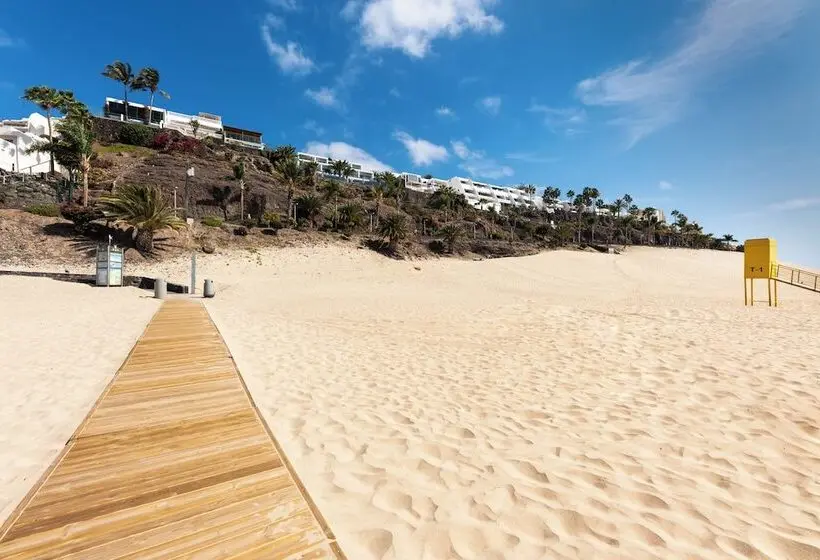 リゾートホテル Apartamentos Garden & Sea Boutique Lodging By Livvo