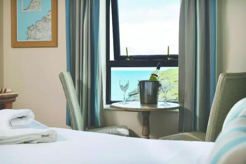 ユースホステル Port William Inn