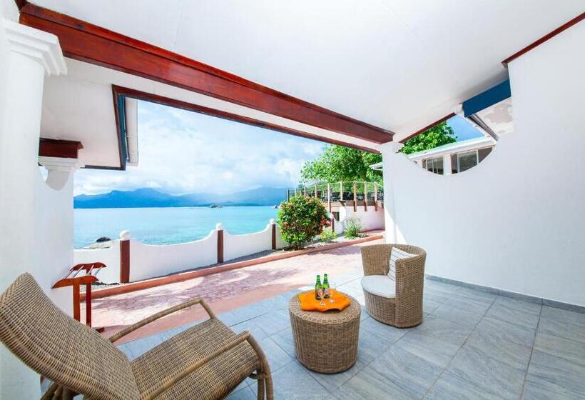 Anse Soleil Beachcomber Hotel And Self Catering