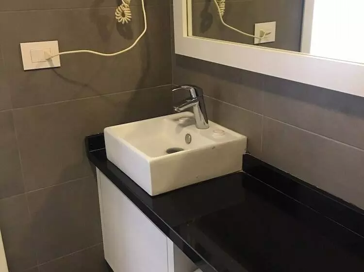هتل B Residence