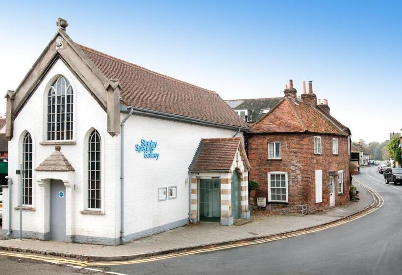 هتل Cim Business Centre