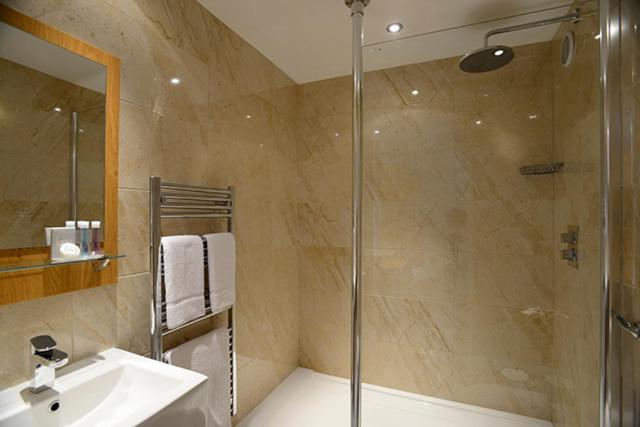 هتل Cim Business Centre