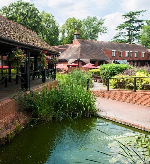 هتل Cim Business Centre