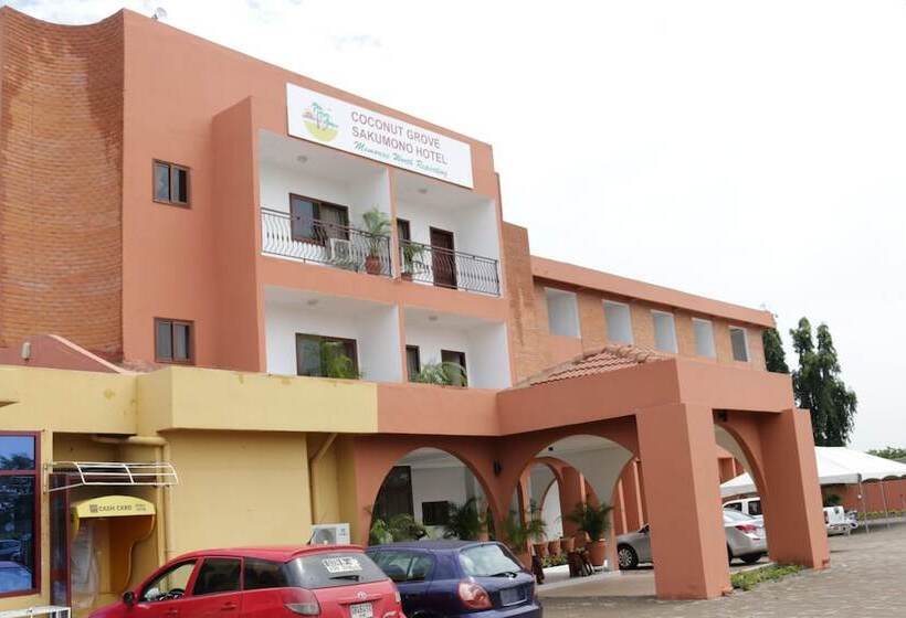 Отель Coconut Grove Sakumono
