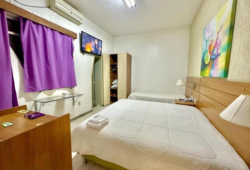 Отель Comendador