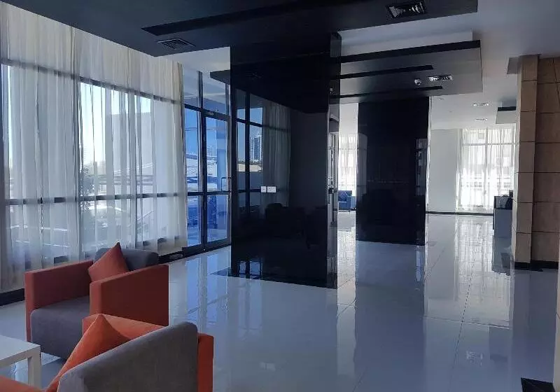 هتل ماجيك سويت بوليفارد Magic Suite Boulevard