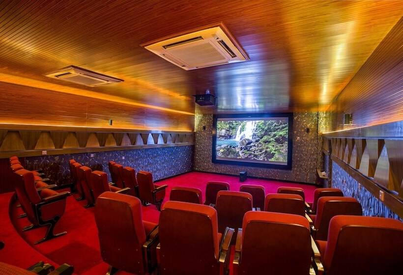 בית מלון כפרי Momo Inn