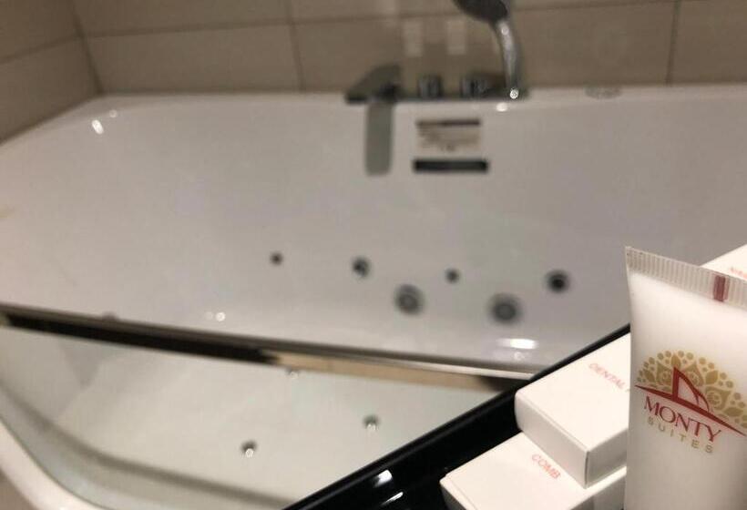 Szálloda Monty Suites & Golf