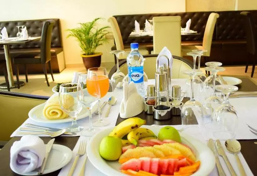 هتل Monty Suites & Golf