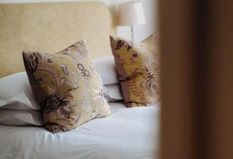 Hotelli The Crown Inn