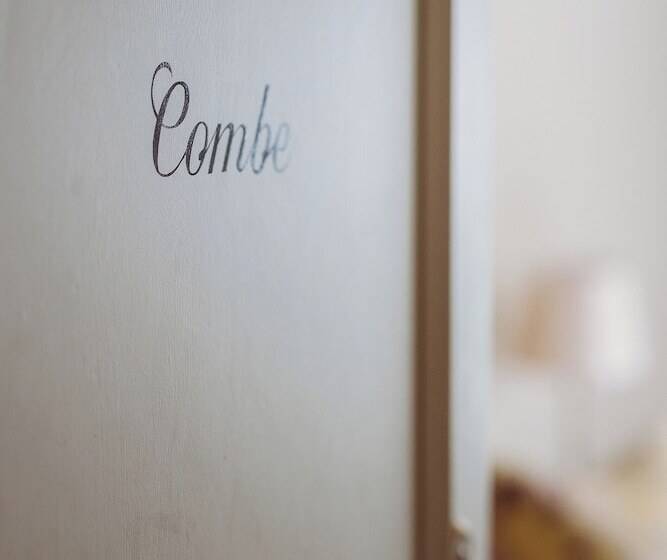 酒店 The Crown Inn