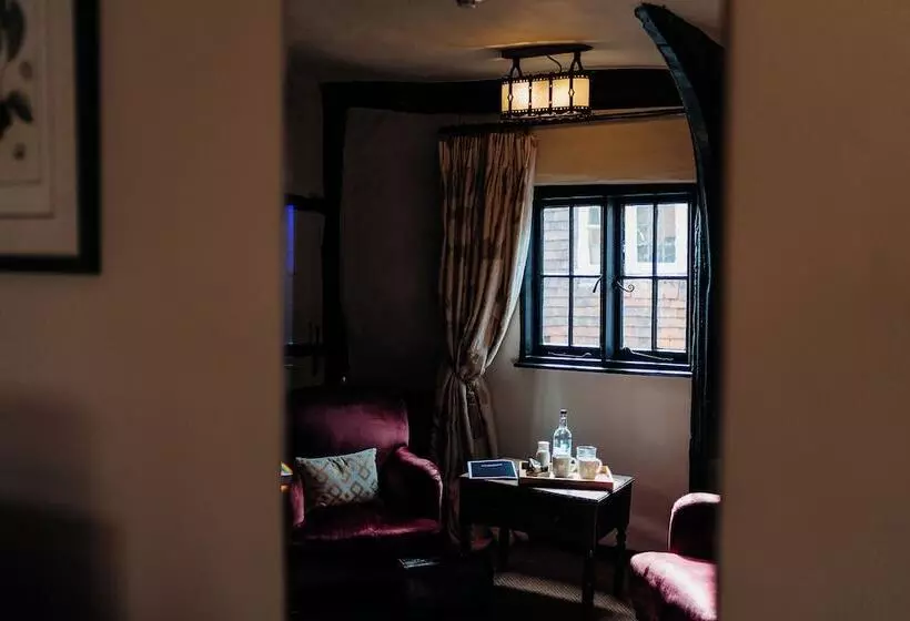 Hotelli The Crown Inn