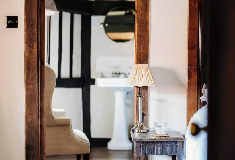 Hotelli The Crown Inn