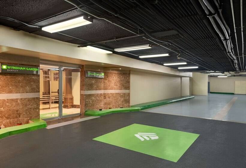 Отель Wyndham Garden Dammam