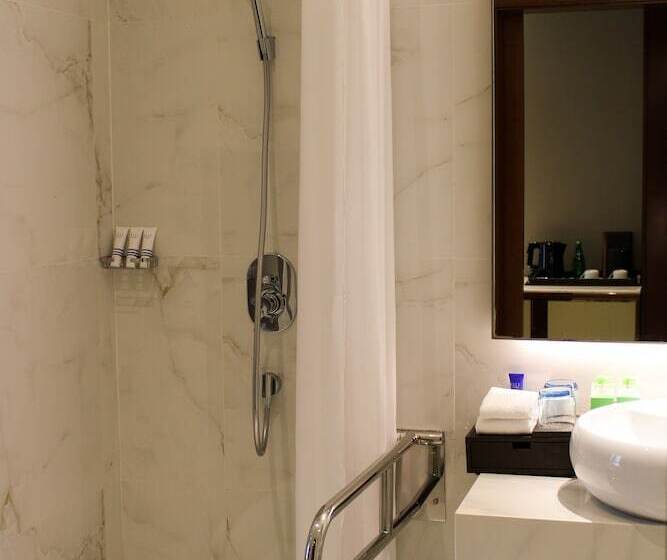 هتل Wyndham Garden Hanoi