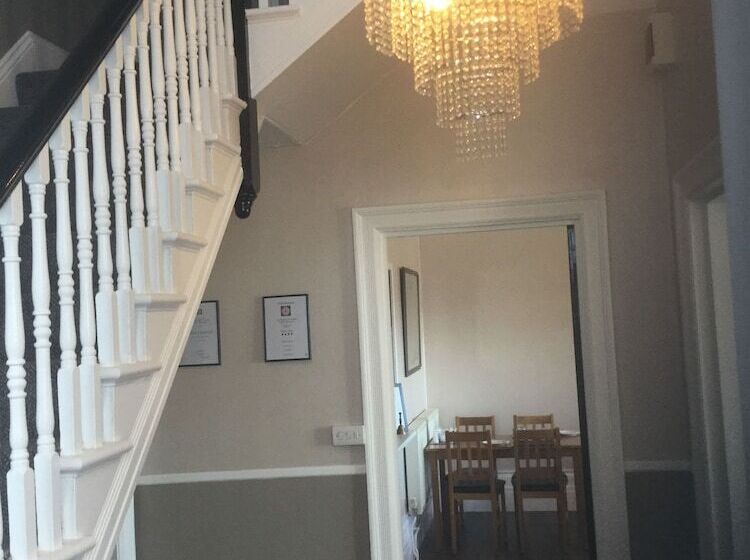 펜션 Beaumont House