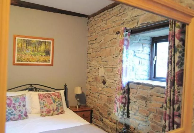 Majatalo Black Mountain Lodge