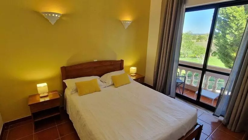 ペンション Casa Rosa Montes