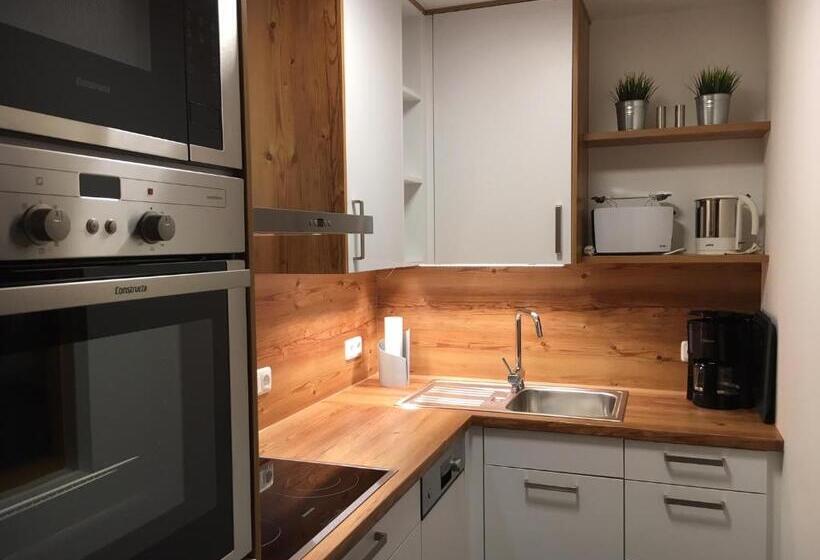 ペンション Gästehaus Und Ferienwohnungen Egglerlehen