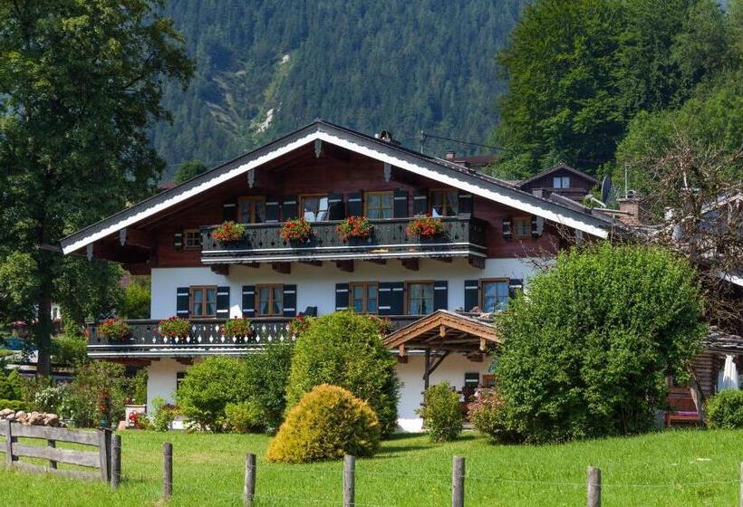 ペンション Gästehaus Und Ferienwohnungen Egglerlehen