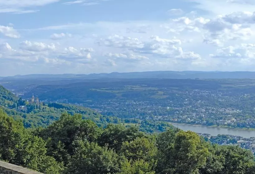 ペンション & Restaurant 4 Winden