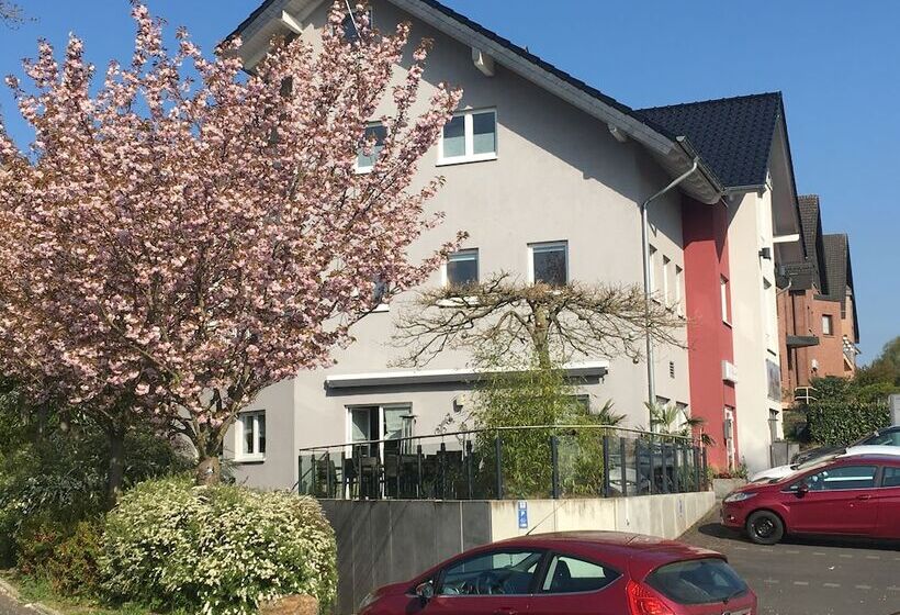 膳宿费 & Restaurant 4 Winden