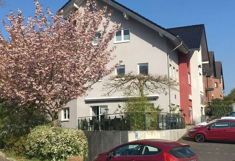 ペンション & Restaurant 4 Winden