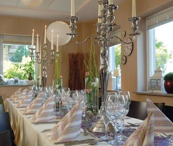 ペンション & Restaurant 4 Winden